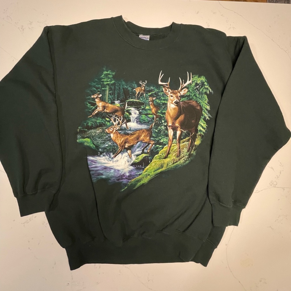 VTG Outdoor Heavyweight Gildan Green Deer Print Oversized Women Sweater